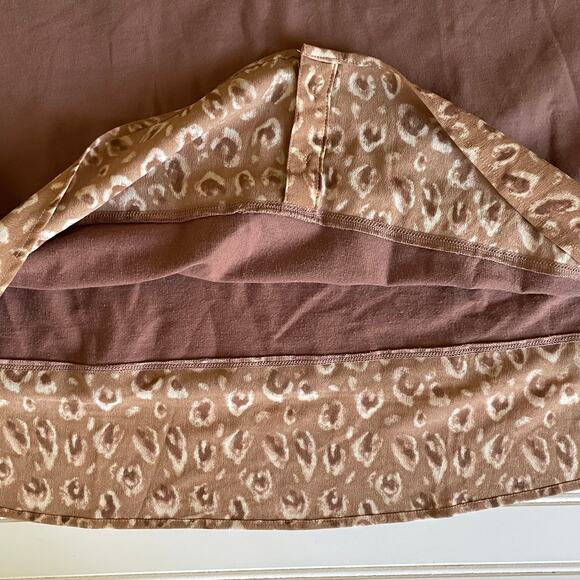 Isaac Mizrahi French Terry & Woven Layered Top-Chestnut Mousse size 3X - Picture 7 of 11